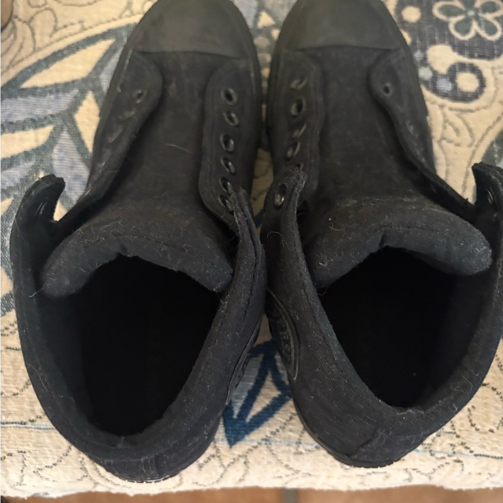 Converse Unisex Black High-Tops